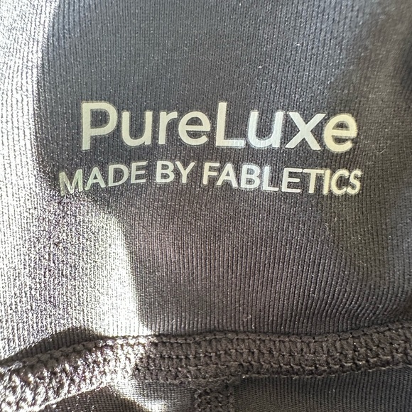 Fabletics Oasis Twist Front 7/8 Jumpsuit Size Medium - Picture 7 of 8